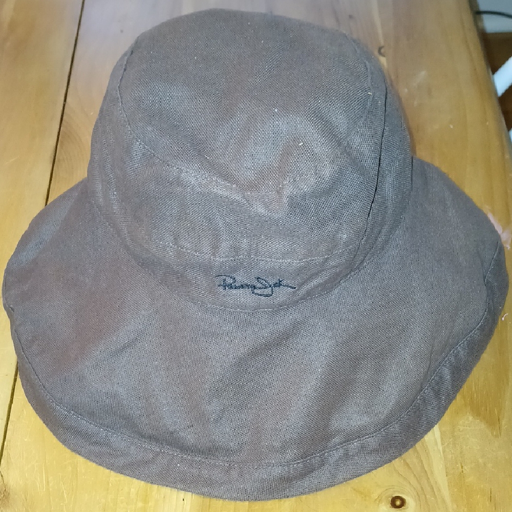 Panama Jack Brown Sun Hat, Womens Adjustable Sizing Made of good quality Cotton.